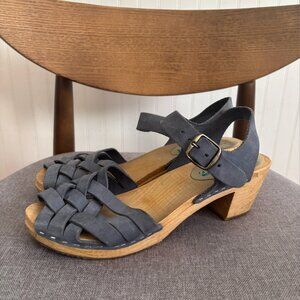 Moheda Betty Braided Clog Sandal Sz 40
